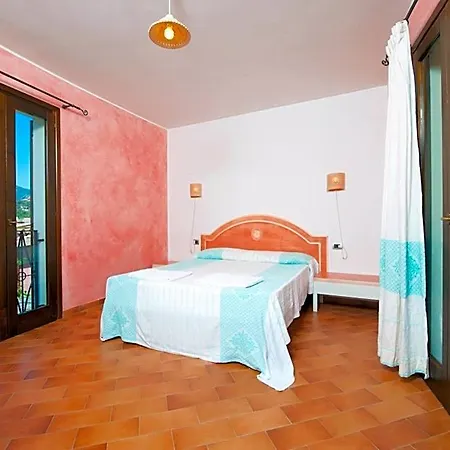 Isa-residence With Swimming-pool In Campulongu Just 600 Mt From The Sea Hotel 3*