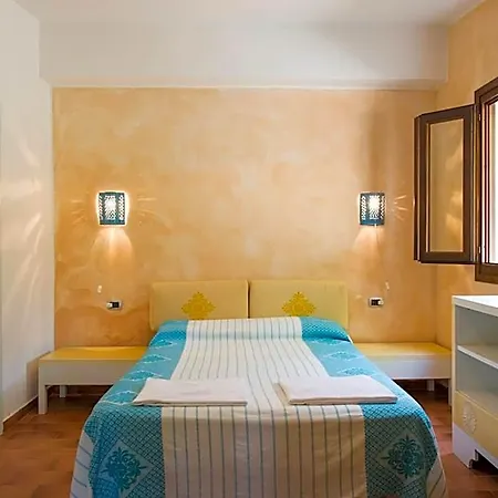 Isa-residence With Swimming-pool In Campulongu Just 600 Mt From The Sea Villasimius