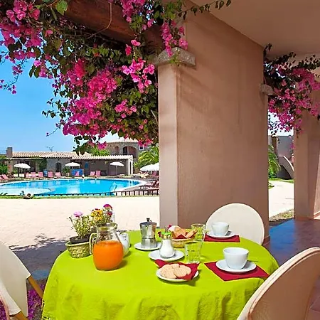 Isa-residence With Swimming-pool In Campulongu Just 600 Mt From The Sea Hotel 3*