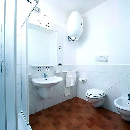 Isa-residence With Swimming-pool In Campulongu Just 600 Mt From The Sea