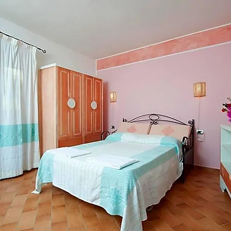 Isa-residence With Swimming-pool In Campulongu Just 600 Mt From The Sea 3*