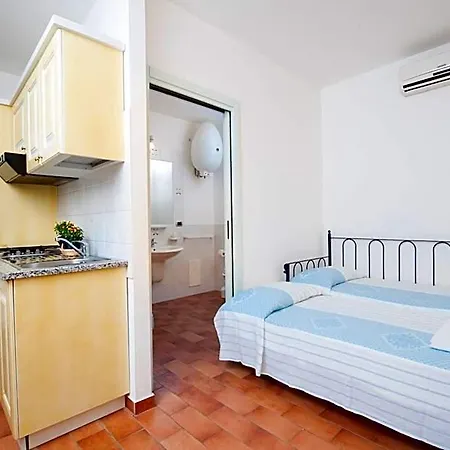 Isa-residence With Swimming-pool In Campulongu Just 600 Mt From The Sea Villasimius